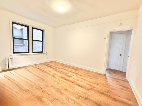 1 bedroom apartment for rent in Sunnyside - Queens, New York