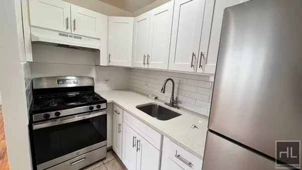 3 bedrooms apartment for rent in East New York - Brooklyn, New York