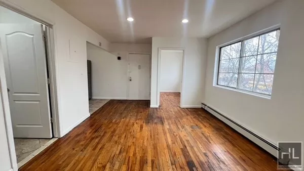 3 bedrooms apartment for rent in East New York - Brooklyn, New York