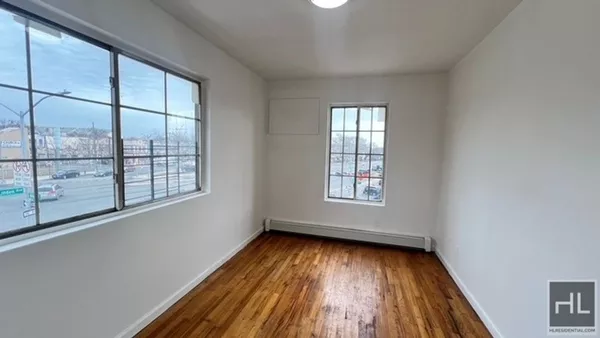 3 bedrooms apartment for rent in East New York - Brooklyn, New York
