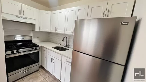3 bedrooms apartment for rent in East New York - Brooklyn, New York
