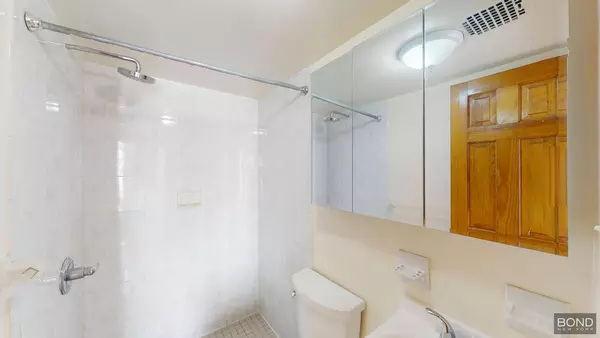 2 bedrooms apartment for rent in Upper West Side - Manhattan, New York