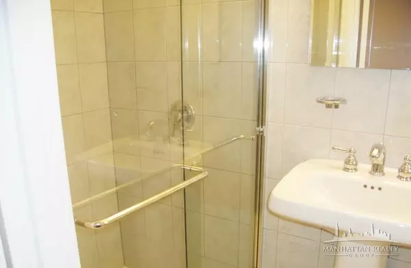 2 bedrooms apartment for rent in Upper East Side - Manhattan, New York