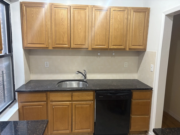 3 bedrooms apartment for rent in Washington Heights - Manhattan, New York