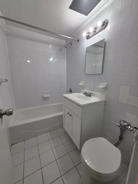 2 bedrooms apartment for rent in Flushing - Queens, New York