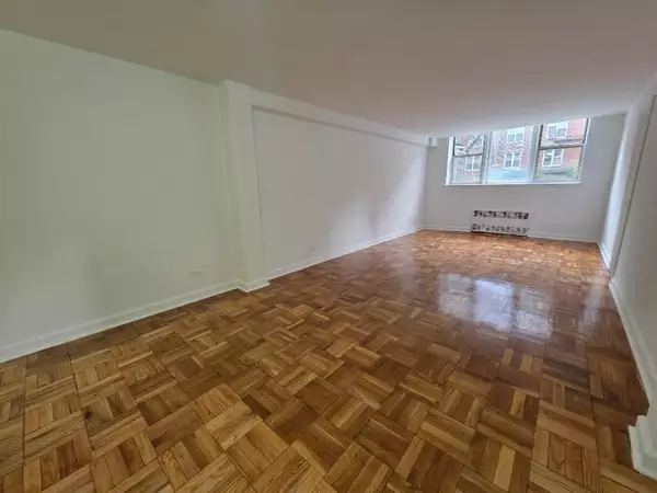 2 bedrooms apartment for rent in Flushing - Queens, New York