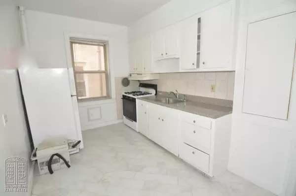 2 bedrooms apartment for rent in Sunnyside - Queens, New York