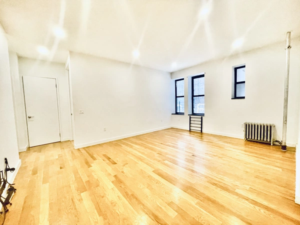 3 bedrooms apartment for rent in Kingsbridge - The Bronx, New York