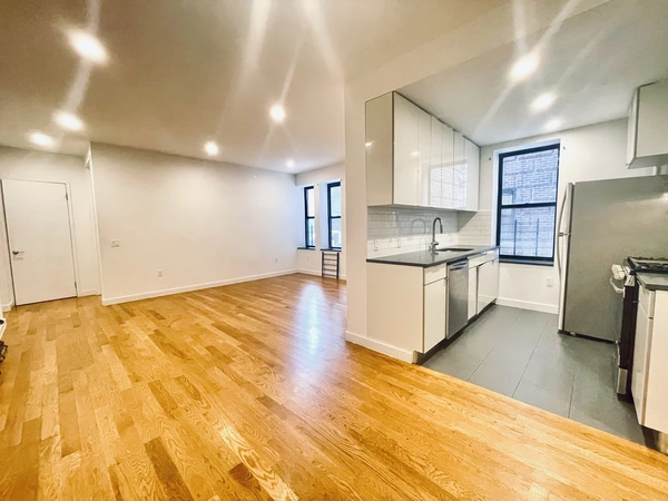 3 bedrooms apartment for rent in Kingsbridge - The Bronx, New York