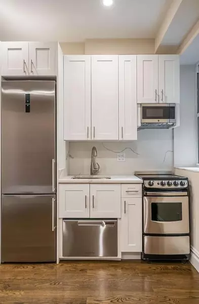 4 bedrooms apartment for rent in West Village - Manhattan, New York