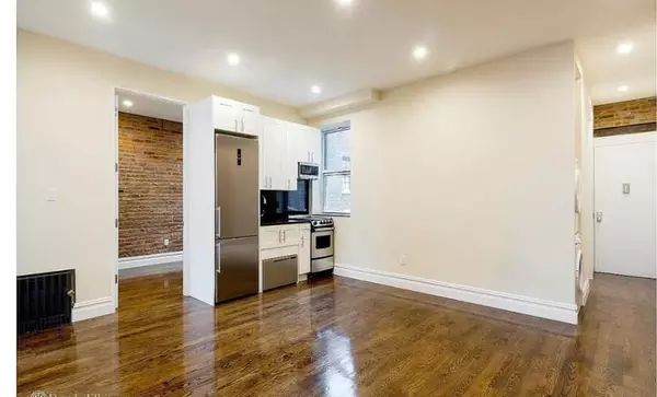 4 bedrooms apartment for rent in West Village - Manhattan, New York