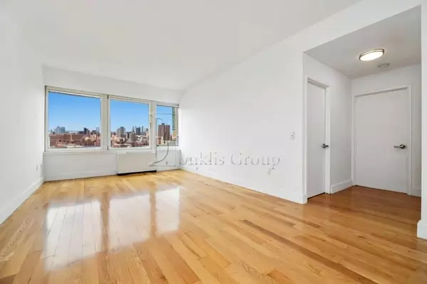 3 bedrooms apartment for rent in Midtown - Manhattan, New York
