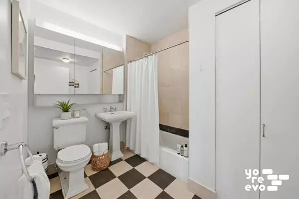 4 bedrooms apartment for rent in Battery Park - Manhattan, New York