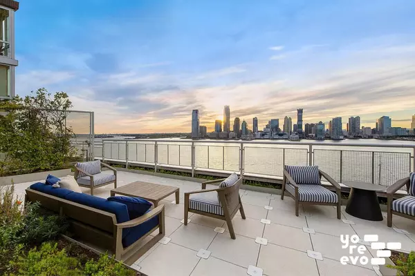 4 bedrooms apartment for rent in Battery Park - Manhattan, New York