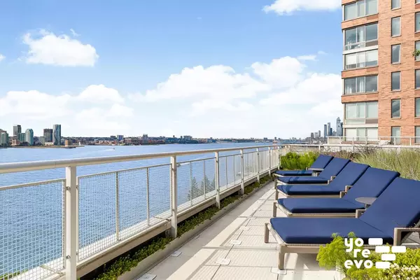 4 bedrooms apartment for rent in Battery Park - Manhattan, New York