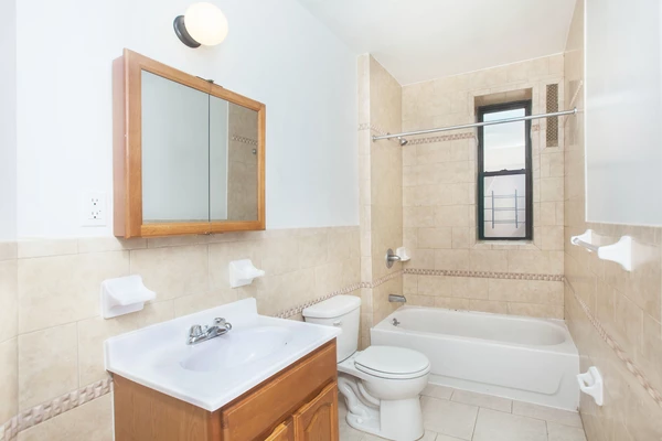 3 bedrooms apartment for rent in Harlem - Manhattan, New York