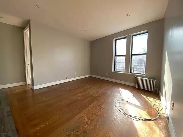 3 bedrooms apartment for rent in Washington Heights - Manhattan, New York