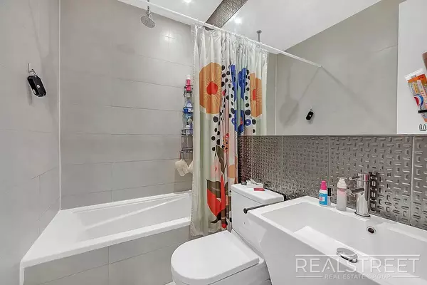 3 bedrooms apartment for rent in Bushwick - Brooklyn, New York