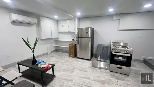 3 bedrooms apartment for rent in East New York - Brooklyn, New York