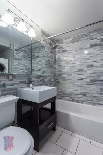 5 bedrooms apartment for rent in West Village - Manhattan, New York