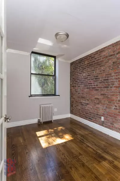 5 bedrooms apartment for rent in West Village - Manhattan, New York
