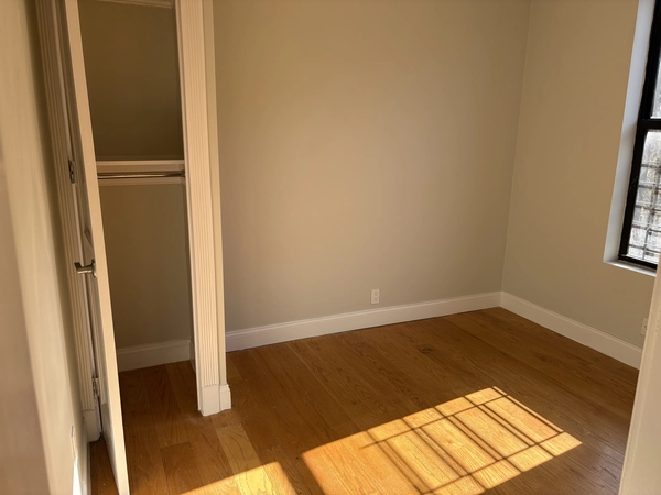 3 bedrooms apartment for rent in Washington Heights - Manhattan, New York