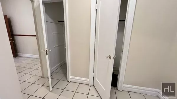 4 bedrooms apartment for rent in East Flatbush - Brooklyn, New York