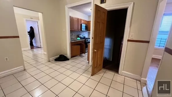 4 bedrooms apartment for rent in East Flatbush - Brooklyn, New York