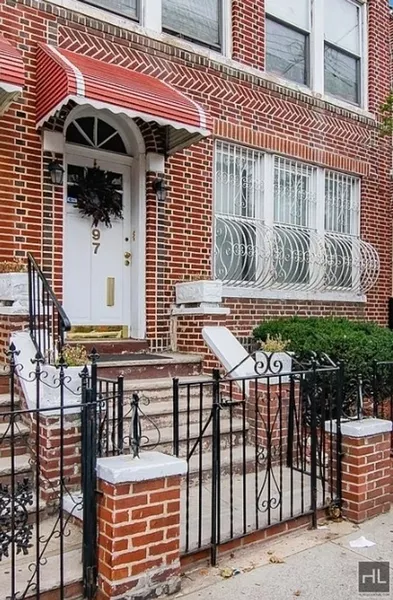 4 bedrooms apartment for rent in East Flatbush - Brooklyn, New York