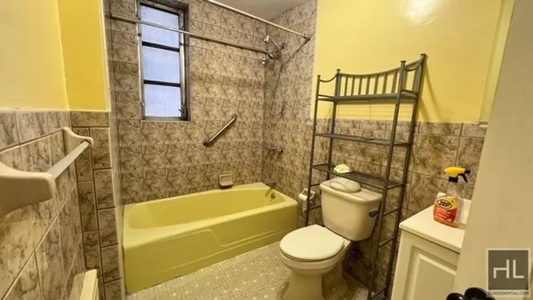 3 bedrooms apartment for rent in East Flatbush - Brooklyn, New York