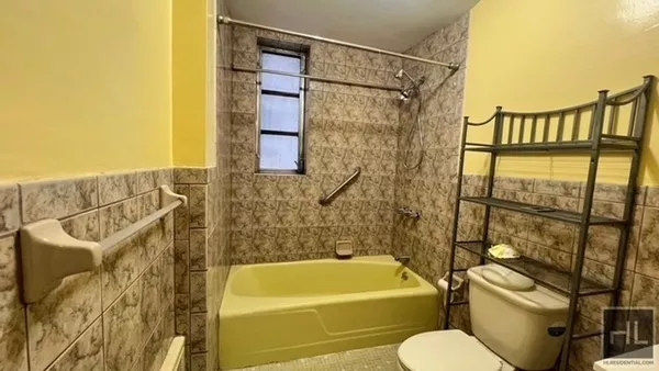 3 bedrooms apartment for rent in East Flatbush - Brooklyn, New York