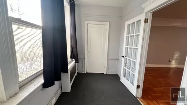 3 bedrooms apartment for rent in East Flatbush - Brooklyn, New York