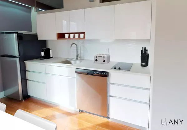 4 bedrooms apartment for rent in Belmont - The Bronx, New York