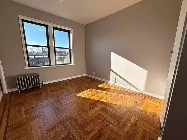 3 bedrooms apartment for rent in Soundview - The Bronx, New York