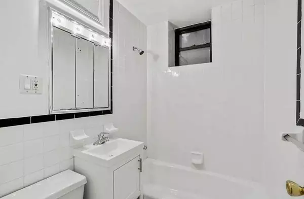 2 bedrooms apartment for rent in Upper East Side - Manhattan, New York