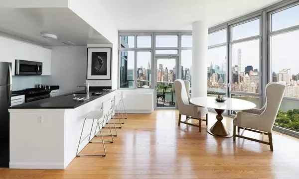 2 bedrooms apartment for rent in LIC - Queens, New York