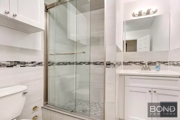 4 bedrooms apartment for rent in Midtown West - Manhattan, New York