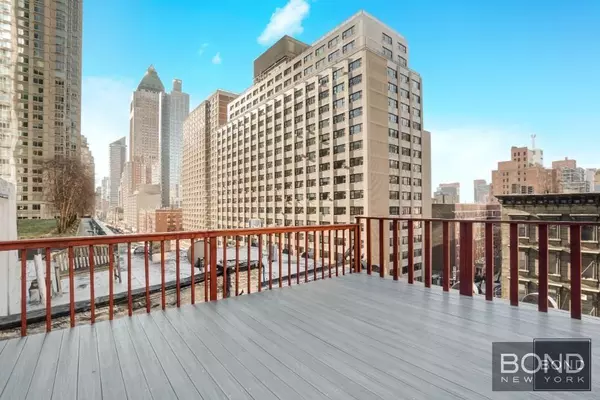 4 bedrooms apartment for rent in Midtown West - Manhattan, New York