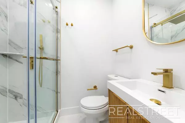 4 bedrooms apartment for rent in Bushwick - Brooklyn, New York