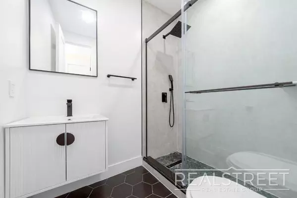 4 bedrooms apartment for rent in Bushwick - Brooklyn, New York