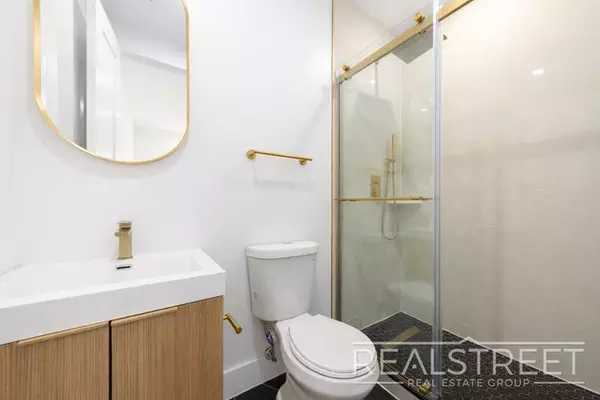 4 bedrooms apartment for rent in Bushwick - Brooklyn, New York