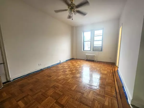 Studio Apartment for rent in Sunnyside - Queens, New York