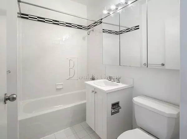 4 bedrooms apartment for rent in FiDi - Manhattan, New York