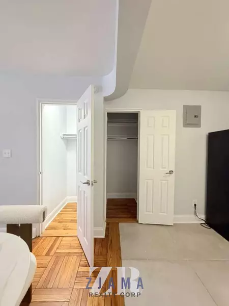 Studio Apartment for rent in Flatbush Ditmas Park - Brooklyn, New York