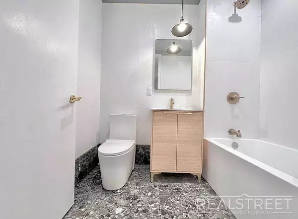 3 bedrooms apartment for rent in Williamsburg - Brooklyn, New York