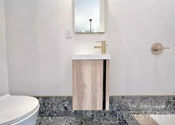 3 bedrooms apartment for rent in Williamsburg - Brooklyn, New York