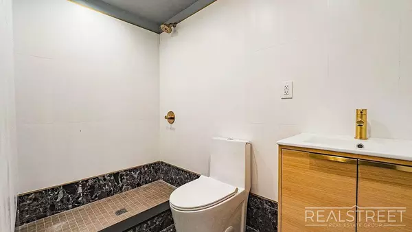 3 bedrooms apartment for rent in Williamsburg - Brooklyn, New York