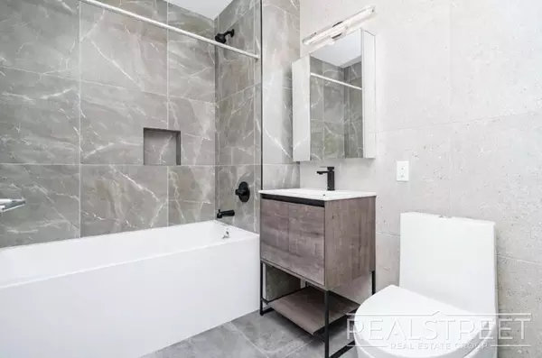 2 bedrooms apartment for rent in Crown Heights - Brooklyn, New York