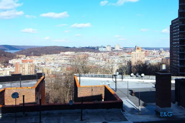 3 bedrooms apartment for rent in Washington Heights - Manhattan, New York