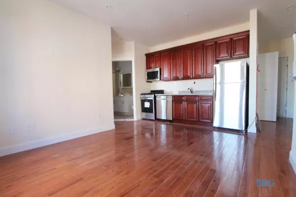 3 bedrooms apartment for rent in Washington Heights - Manhattan, New York
